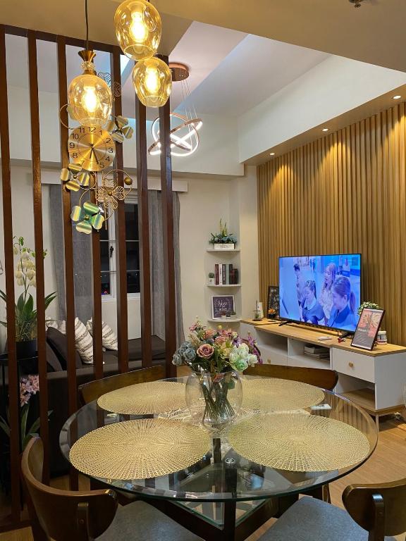Aesthetic 2 Bedroom The Loop Tower Condo Unit - B&B Cagayan de Oro