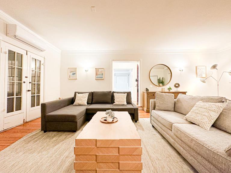 Charming 4 Bedrooms Family House - WIL-WW - B&B Los Angeles