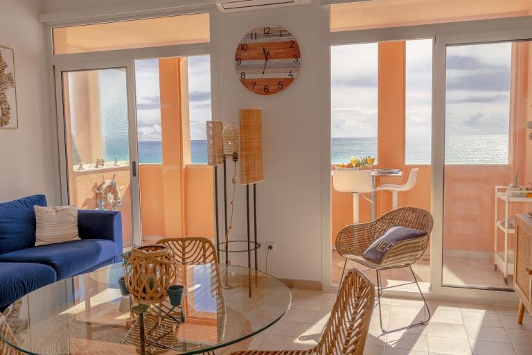 Le Bristol, vue mer panoramique, terrasse, parking - B&B Menton
