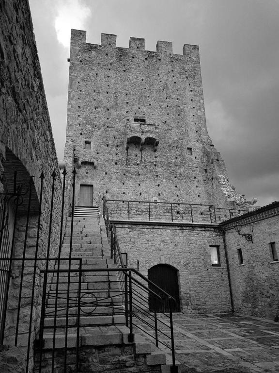 Castel di Pietra - Bed and Breakfast Pietramontecorvino