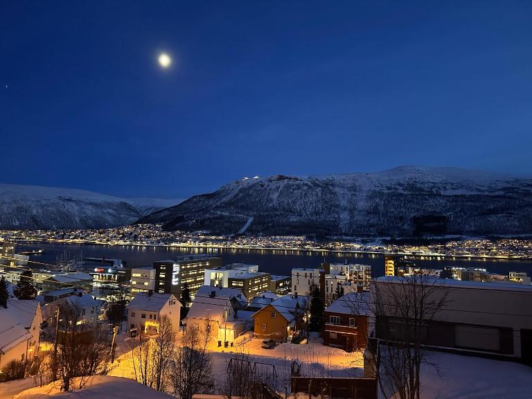 Aurora Panorama Tromsø Free parking - B&B Tromsø
