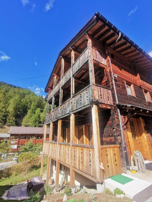 Chalet Edi - Bed and Breakfast Münster