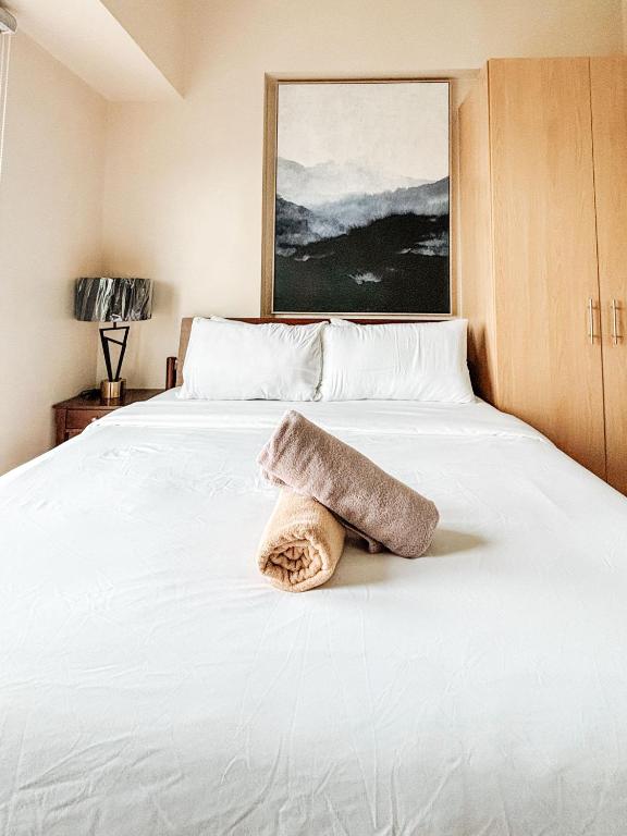 Affordable Luxury Comfort - B&B Iloilo City