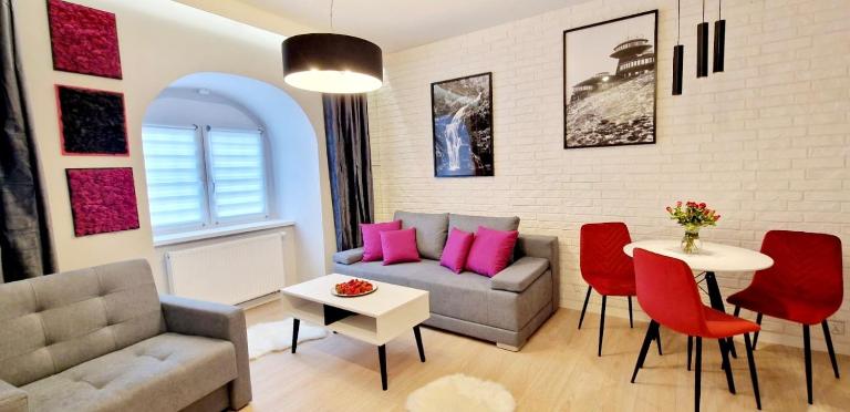 Stacja Karkonosze - studio w centrum Szklarska Poręba - B&B Szklarska Poręba