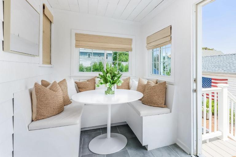 Stay at Black Rock Harbor - B&B Bridgeport