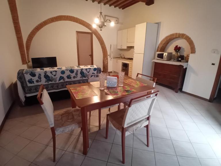 Savelli House - Siena Center and Private Parking ZTL free! - B&B Siena