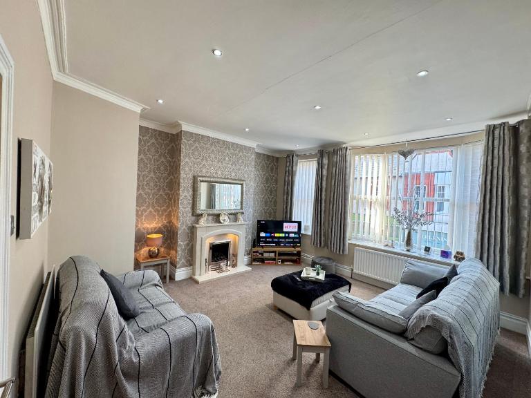 Park View Maisonette, Luxurious 3 bed holiday home - Chambres d'hôtes Whitley Bay