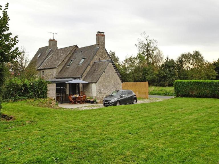 Country House in Normandy near D-Day Beaches - B&B Brucheville