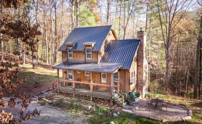 Blue Ridge Beech Cabin - Family Home - B&B Monroe
