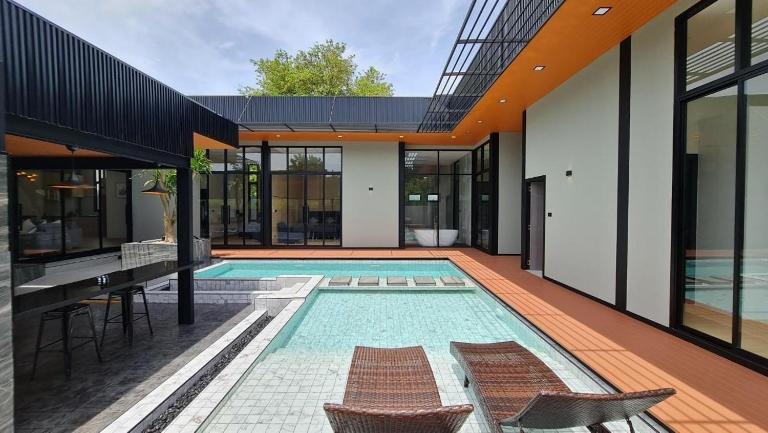 Kompletia Pool villa - B&B Sattahip