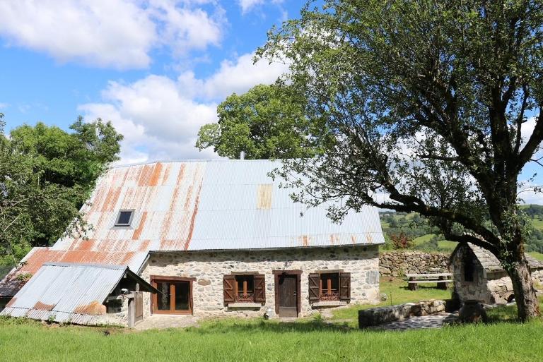 La Fermette de Loucheyre - Bed and Breakfast Saint-Amandin