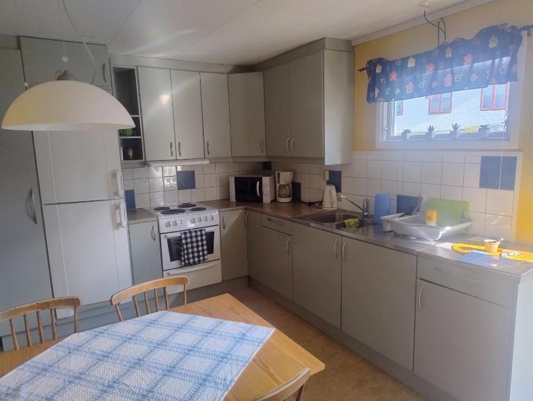Äng - B&B Strömstad