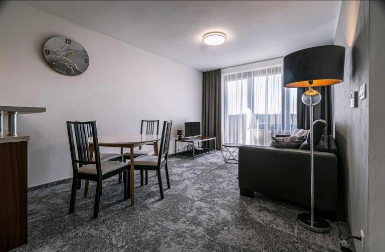Apartment 210 Vila Aston - B&B Veľká Lomnica