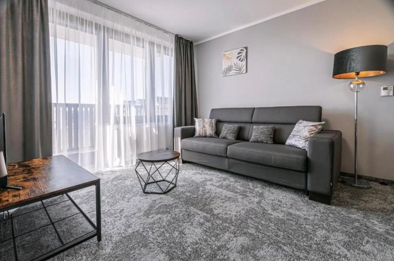 Apartment 210 Vila Aston - Ferienwohnung Großlomnitz