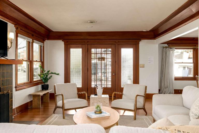 Falcon Chic Escape - Hot Tub - Modern - Proximity - B&B San Diego