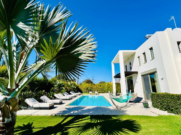 Filerimos Oasis Luxury Villa - B&B Ialysós