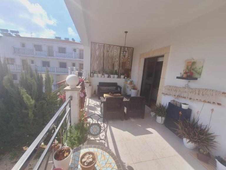Paramount Gardens Resorts C202 - Ferienwohnung Larnaka