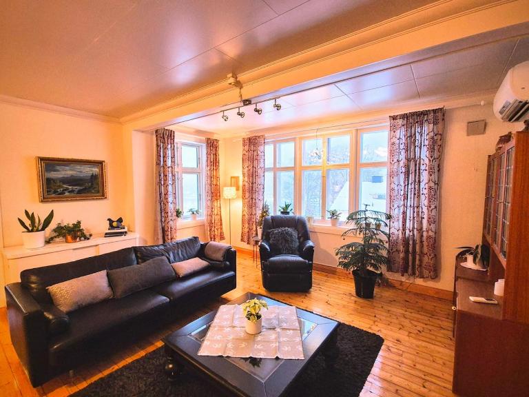 Large Family Friendly Apartment - Bed and Breakfast Lillehammer