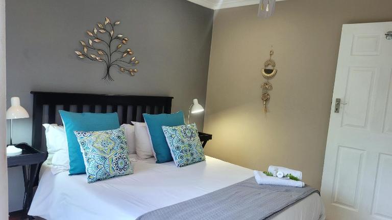 Suite 10- Deja' Blu Bed and Breakfast- East London - Ferienwohnung East London