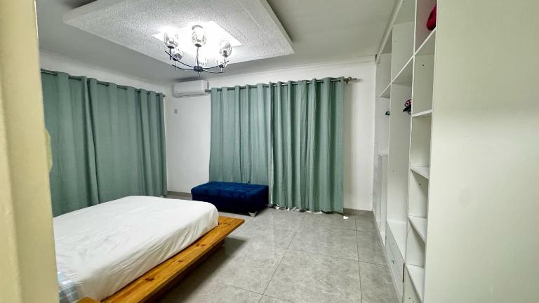 CBD sanctuary-self catering - B&B Gaborone