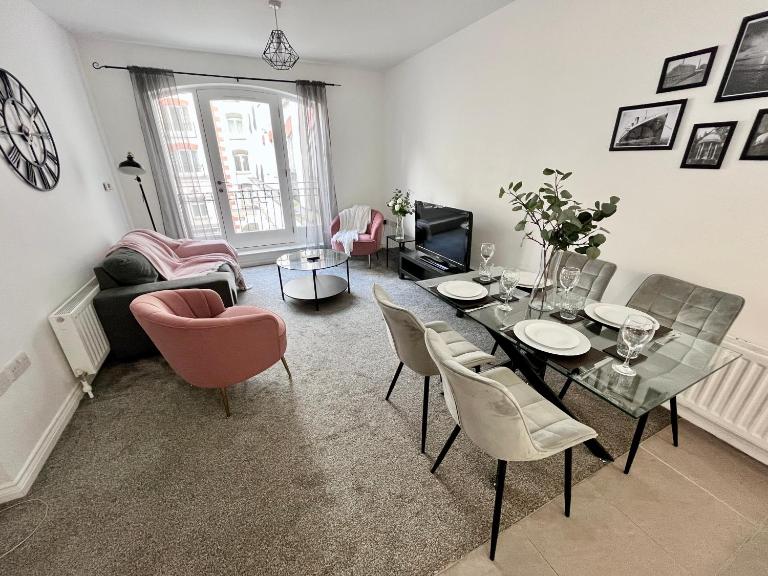 Writer's Square Apartments - Chambres d'hôtes Belfast