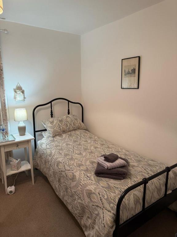 Single room with beautiful garden - Bed and Breakfast Edinburgh