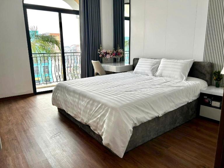 Homestay SWAN BY KAT Vin3 - B&B Đình Loan