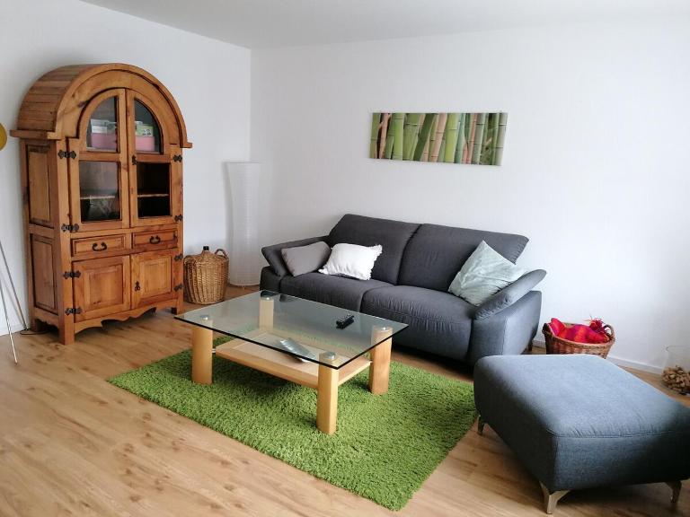 Wohnung in Teningen mit großem Balkon - Bed and Breakfast Teningen