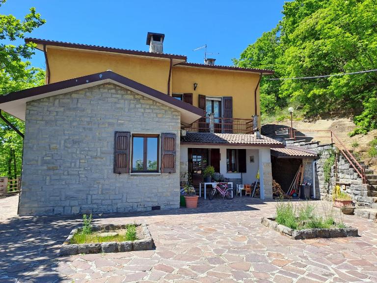 B&B Poggio di Vento sulla via degli Dei - Bed and Breakfast Monzuno