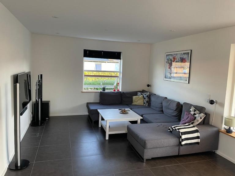 Cozy house in Hjoerring close to city & nature - B&B Hjørring