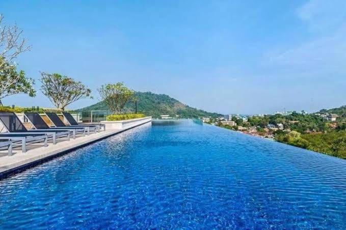 The Base Height Condo with Rooftop infinity pool - B&B Ban Sam Kong