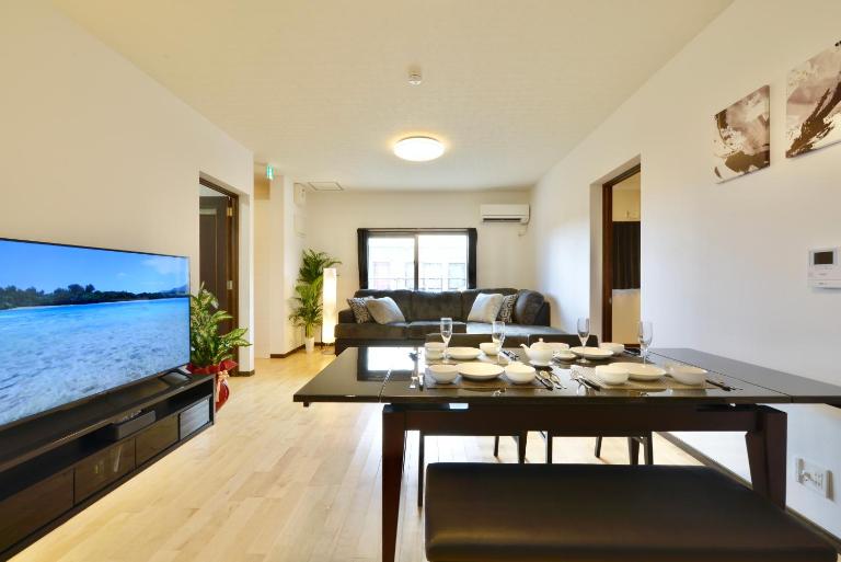 CONDOMINIUM Yomitan 蔵 - B&B Yomitan
