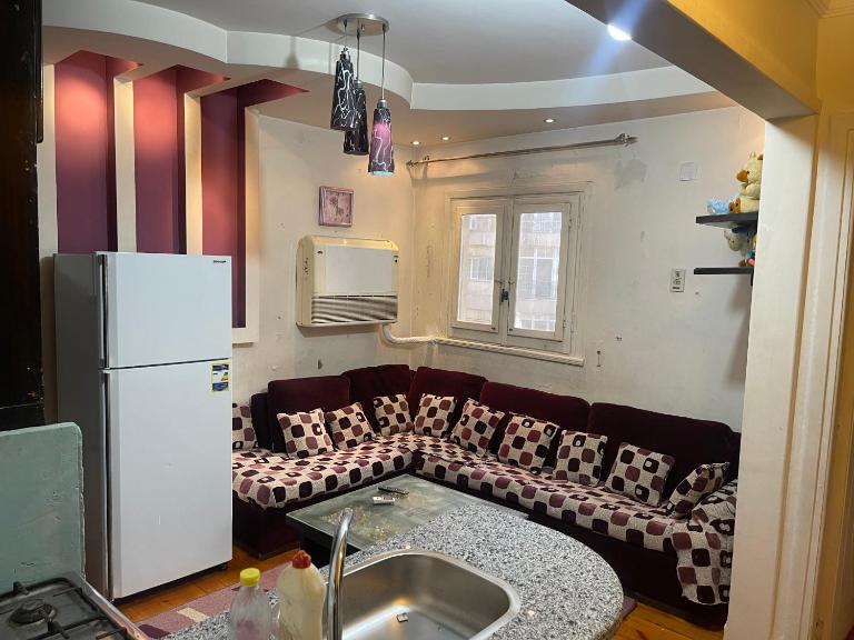 للعائلات فقط شقة بالاسكندرية مكيفة بالكامل خلف فندق سانستيفانو - B&B Alejandría