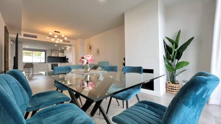 Luxury Penthouse with with amazing sea views - Ferienwohnung Manilva