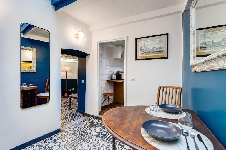 Vivilo Collection - Macelli Spanish Steps Apartment - Ferienwohnung Rom