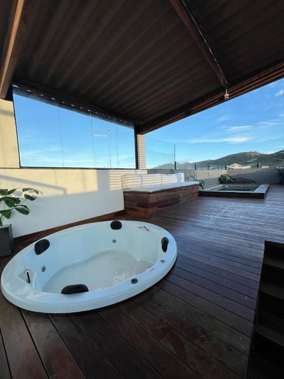 Triplex com hidro e piscina - Ferienwohnung Arraial do Cabo