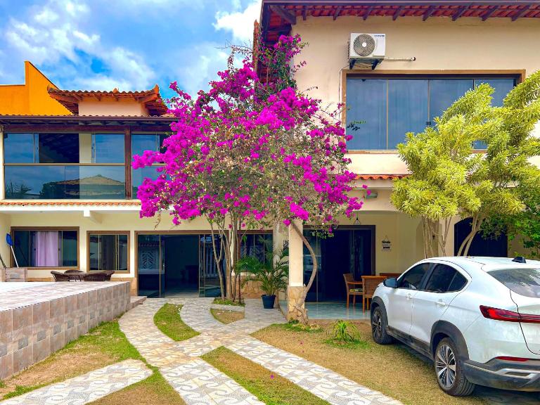 Pousada Hostel Shalom - B&B Rio das Ostras