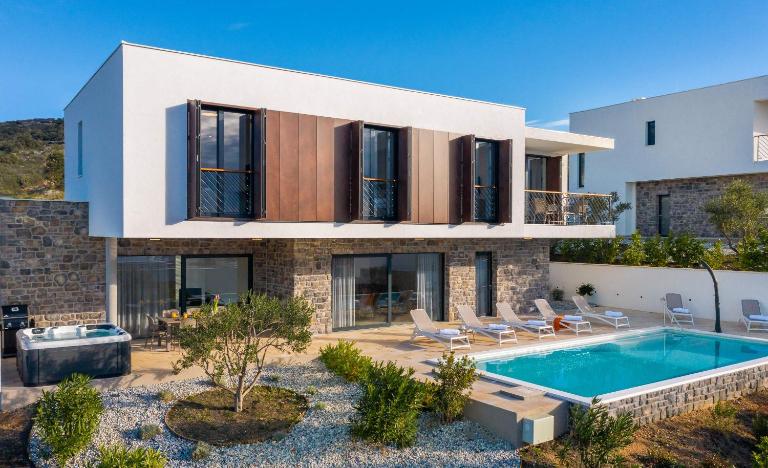 Villa Mattina - B&B Dolići