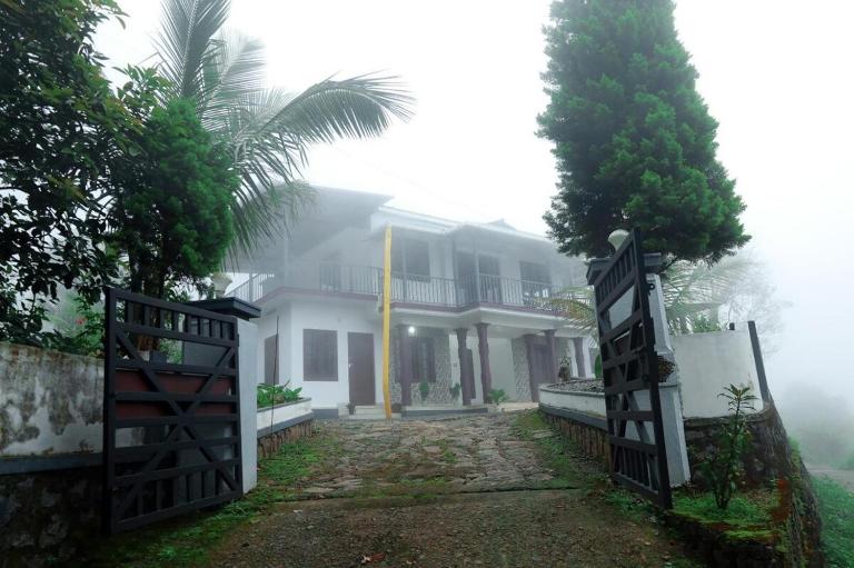 Hill view Homestay pullikkanam vagamon - Bed and Breakfast Vagamon