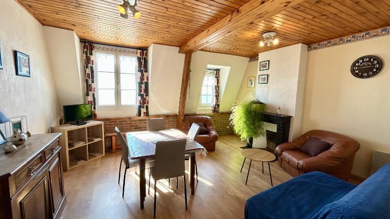 Le Phare, appartement pour 4 personnes avec vue sur la baie de Somme - Bed and Breakfast Le Crotoy