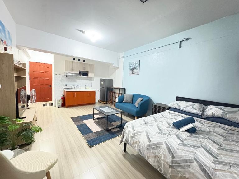 Cozy stay Cebu royal ocean crest mactan - Chambres d'hôtes Lapu-Lapu City
