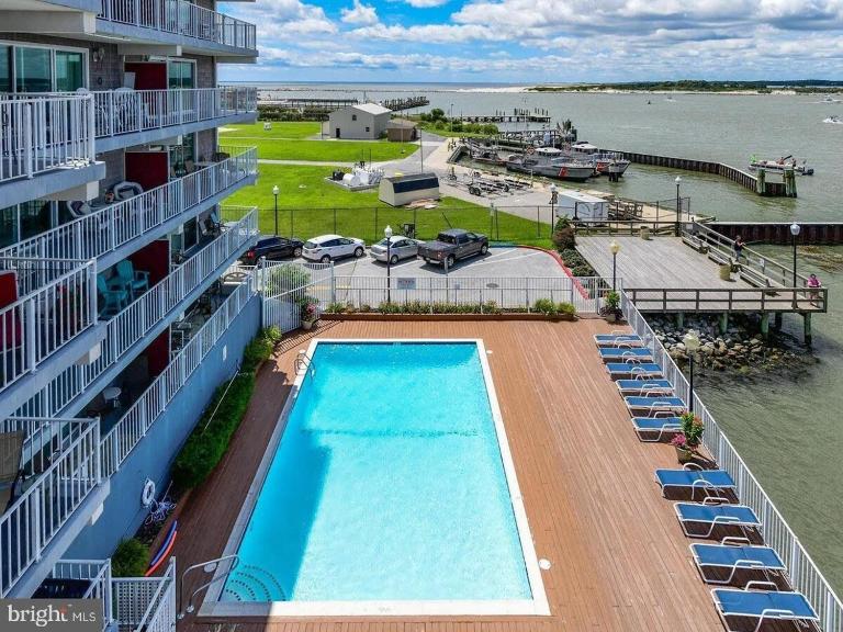 Assateague House #203 OC Beach Rental - Bed and Breakfast Ocean City