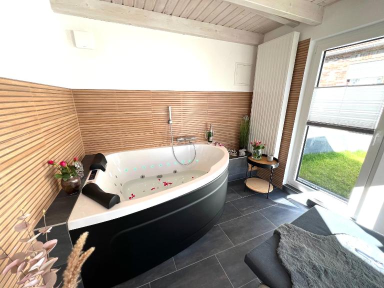 Privat Sauna Whirlpool Blockhaus- Balance Apartments by M&A - B&B Witzenhausen