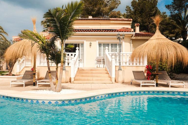 Villa Tulita, Costa Blanca - B&B Quesada