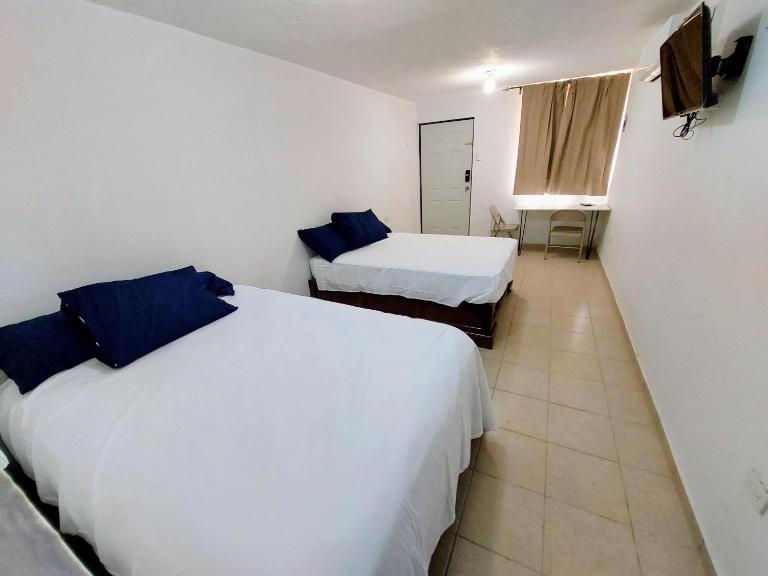 Departamento 1 cerca del CAS y consulado,CRIT,Centro de Gobierno y Galerías Mall Cómodo, moderno y con entrada autónoma - B&B Hermosillo