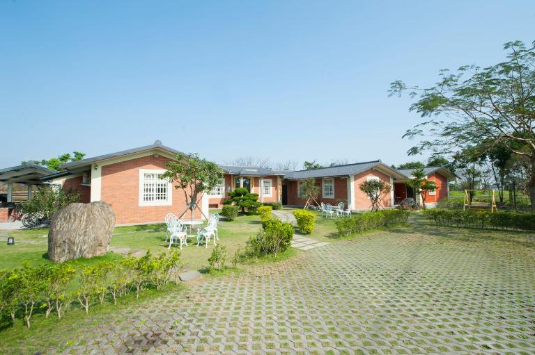 Yesday B&B - Bed and Breakfast Dongshan