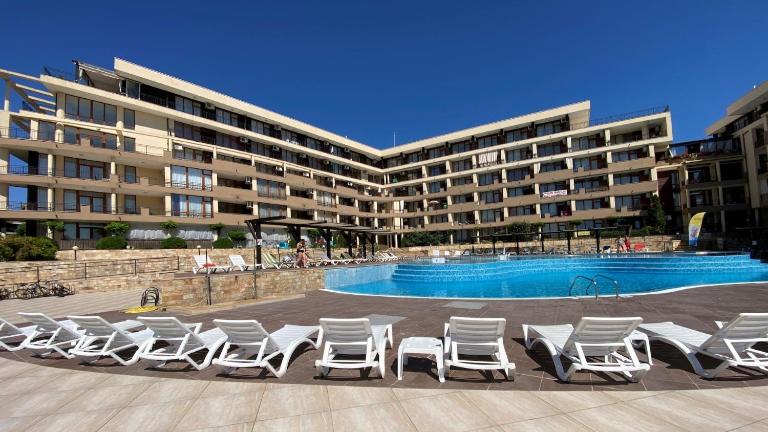 Luxor Zaks Apartments - Chambres d'hôtes Sveti Vlas
