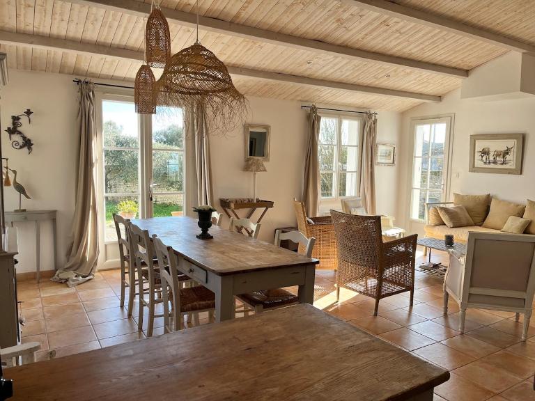 Maison 5 min de l'océan avec jardin - B&B La Couarde-sur-Mer
