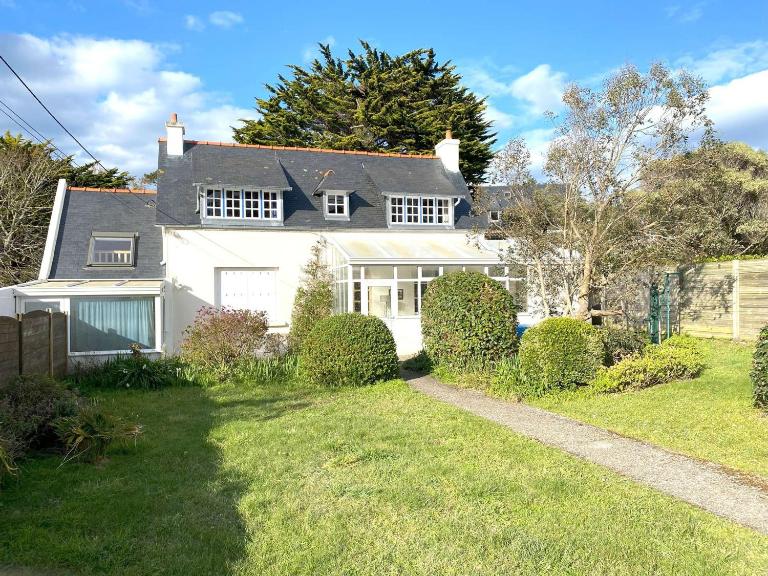 Maison à 350m plage avec jardin sud et WIFI à Trégastel - FR-1-368-437 - B&B Trégastel