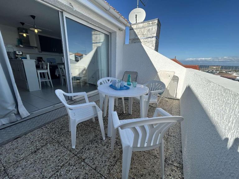 Appartement 2 pièces avec balcon et parking privé - FR-1-224B-71 - B&B Noirmoutier-en-l'Île